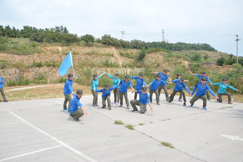 團(tuán)隊(duì)風(fēng)采 (2)